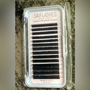 SAIFLASHES Premium Silk Eyelash Extensions Tray 8–12mm Mixed Length Lash